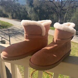 Koolaburra Women's Suede Shearling Ankle Boots - Chestnut Brown